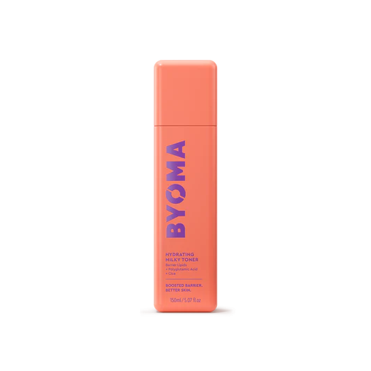 Un flacon de Byoma Hydrating Milky Toner, vue de face sur fond blanc.
