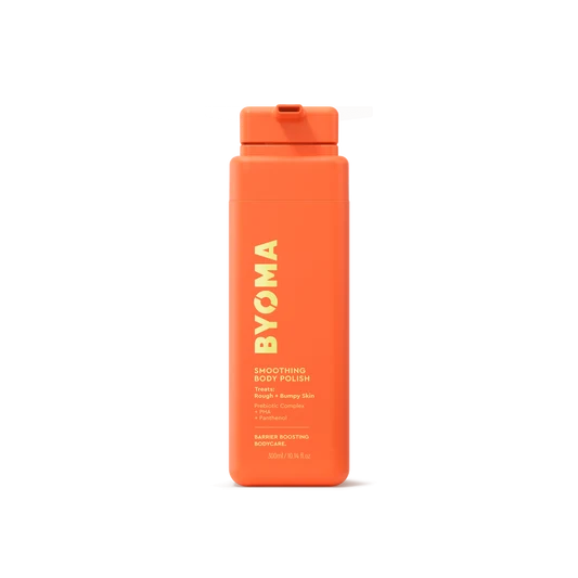 BYOMA SMOOTHING BODY POLISH sur fond blanc.